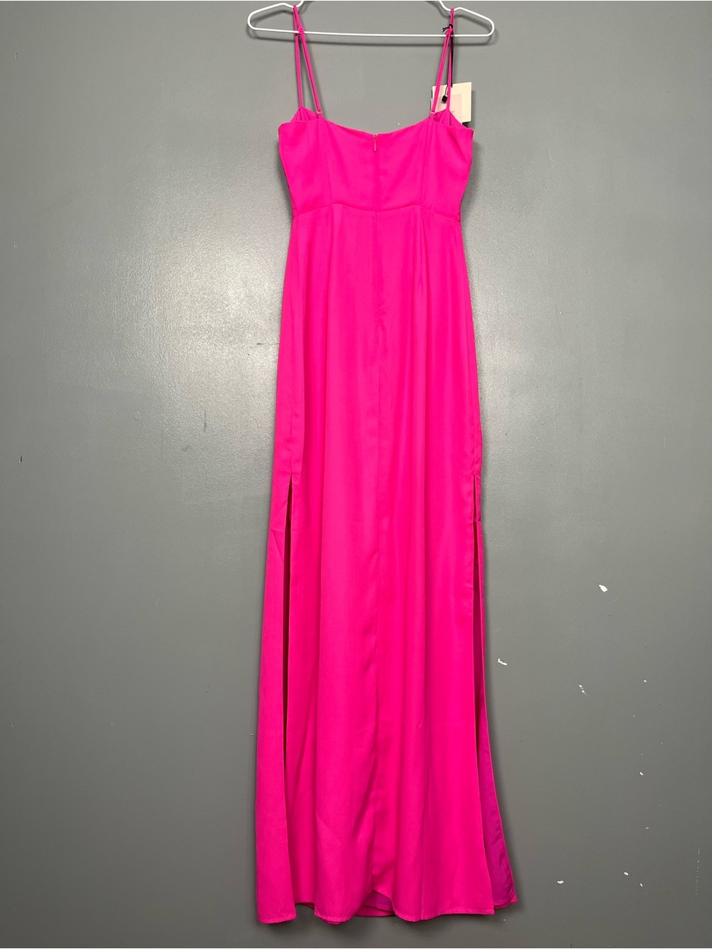 superdown Addison Hot Pink Spaghetti Strap Maxi Dress Side Slit Women’s Size XS - Picture 2 of 11